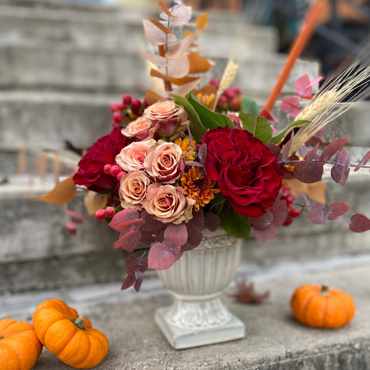 florist similar to Helen Olivia Flowers