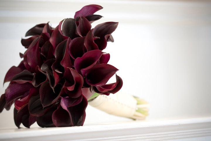 Calla lily elopement bouquet
