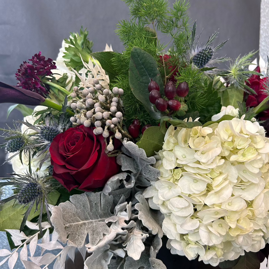 Oct 28 - Spooky Season in the Studio Flower Arranging Class