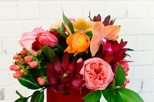 Mixed flower arrangement